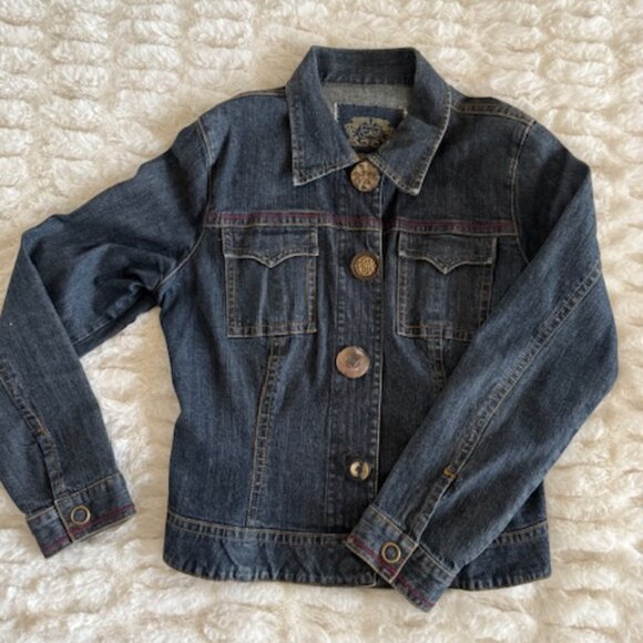 Cabi Jean Jacket with Stretch! Adorable Buttons Size Medium - Picture 1 of 9